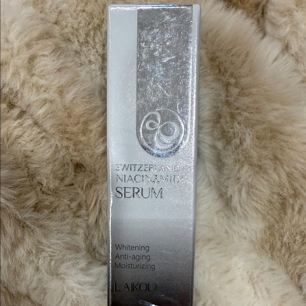 Laikou Whitening Serum